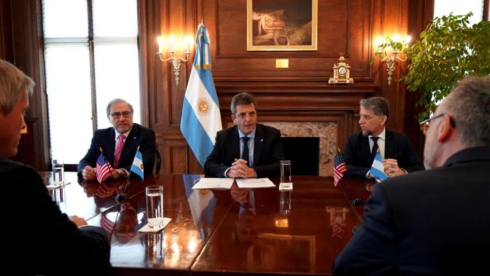 Acuerdo con el BID brindará más de 3000 millones de dólares para este año a Argentina.
