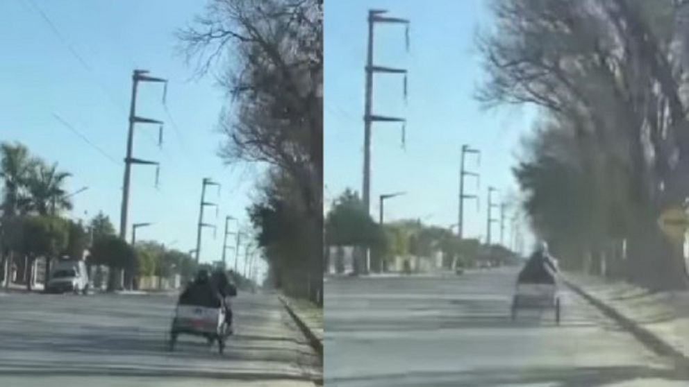 La ingeniosa moto que recorre Córdoba.