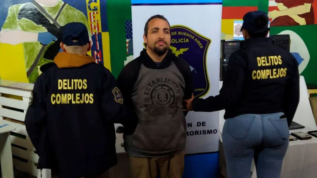 Jos� Derman detenido por intimidaci�n publica tras celebrar el atentado a la vicepresidenta