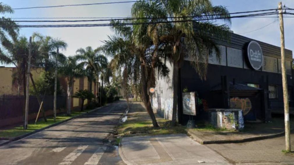 El cadáver fue encontrado a pocos metros del hotel alojamiento