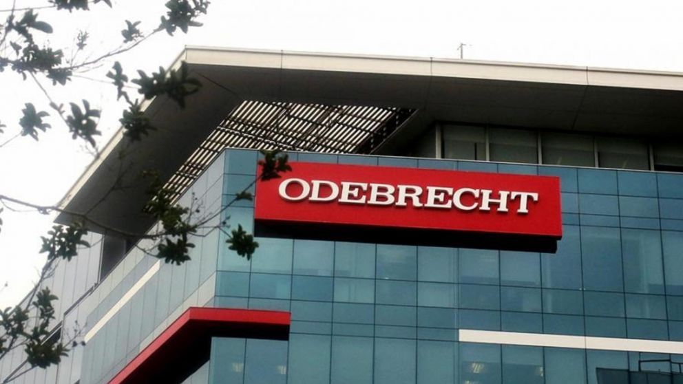 Las denuncias por entrega de sobornos de la empresa Odebrecht se extendió por varios países (Archivo/Télam).