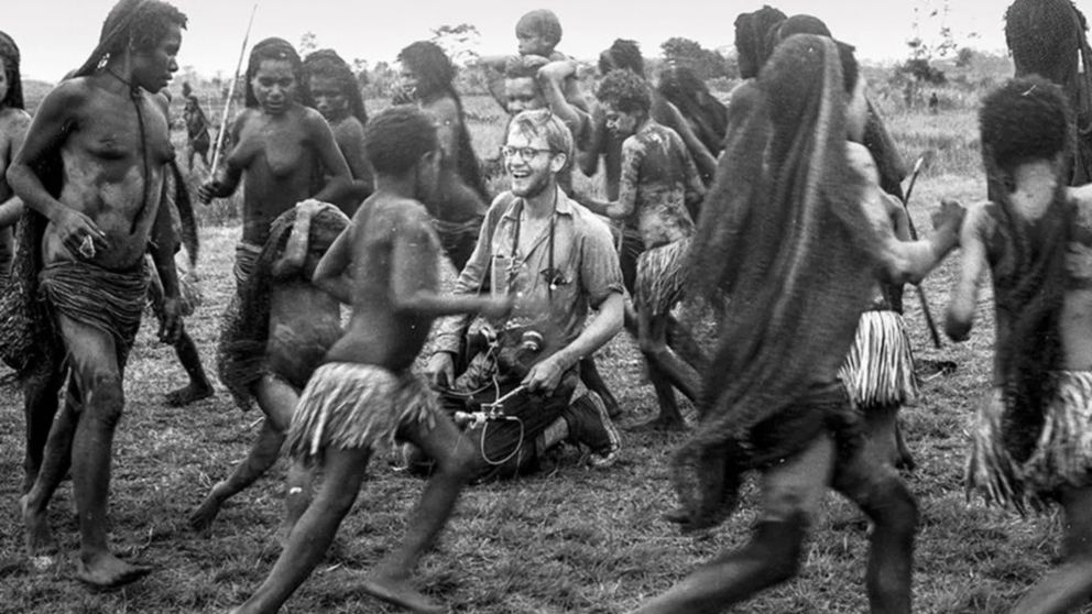 La misteriosa desaparición de Michael Rockefeller: ¿Se lo comió una tribu de caníbales?.
