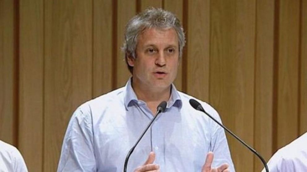 Felipe Miguel brindó una conferencia de prensa ante los disturbios frente a la casa de CFK.