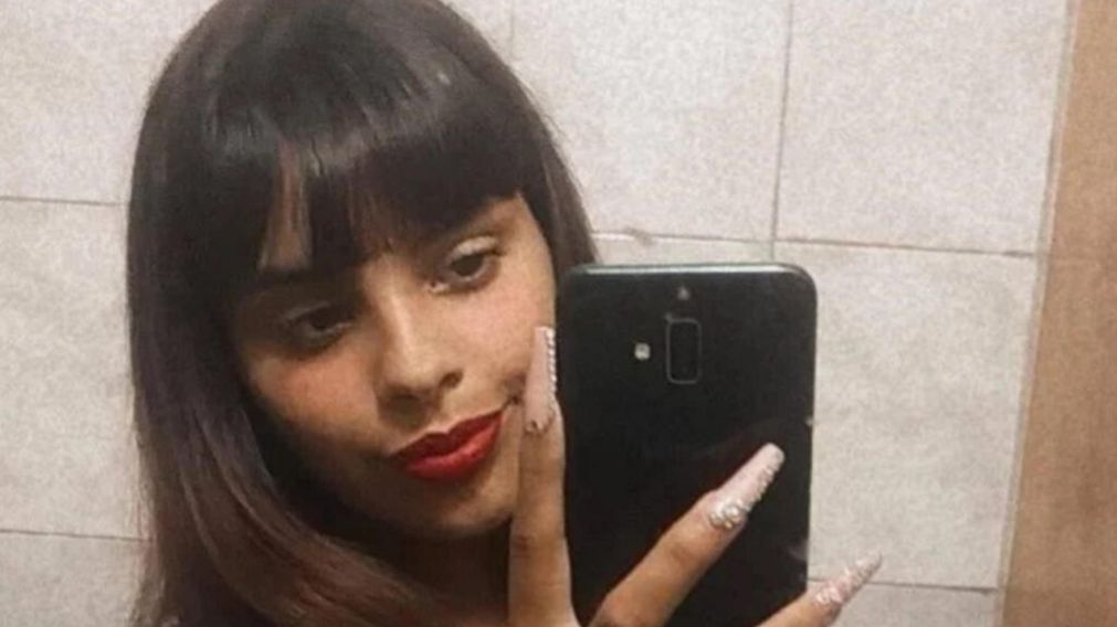 Camila Nicole Rojas, de 19 años, murió al quedar atrapada en un enfrentamiento armado.