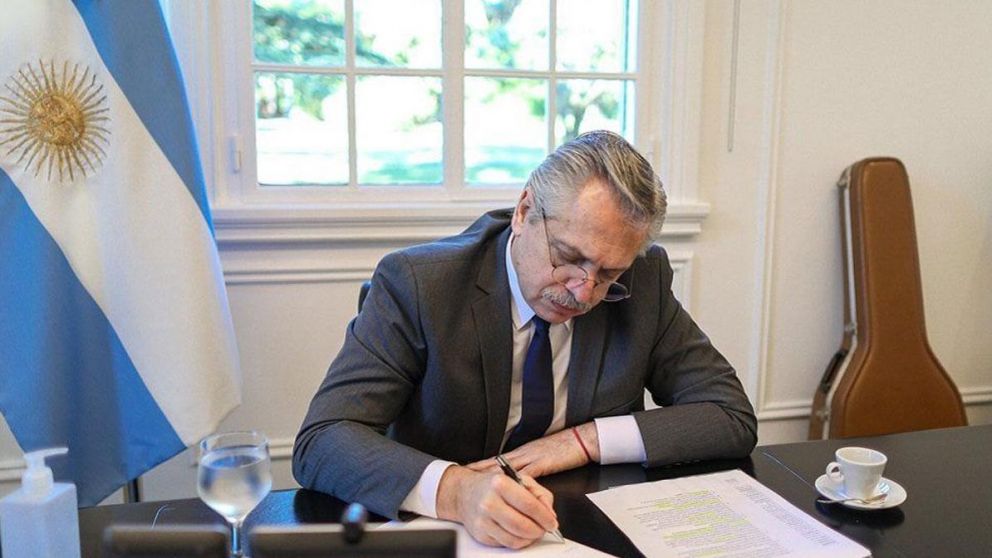 El presidente Alberto Fernández encabezará la firma del acuerdo para la construcción de un acueducto entre Santa Fe y Córdoba (Archivo).