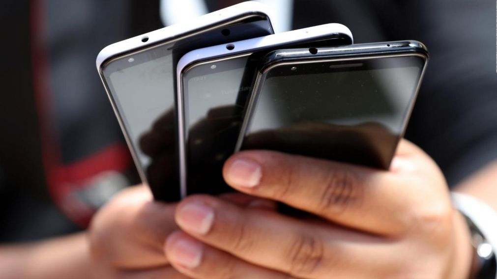 Una nueva subasta de la AFIP acerca celulares de alta gama al bolsillo de los argentinos.
