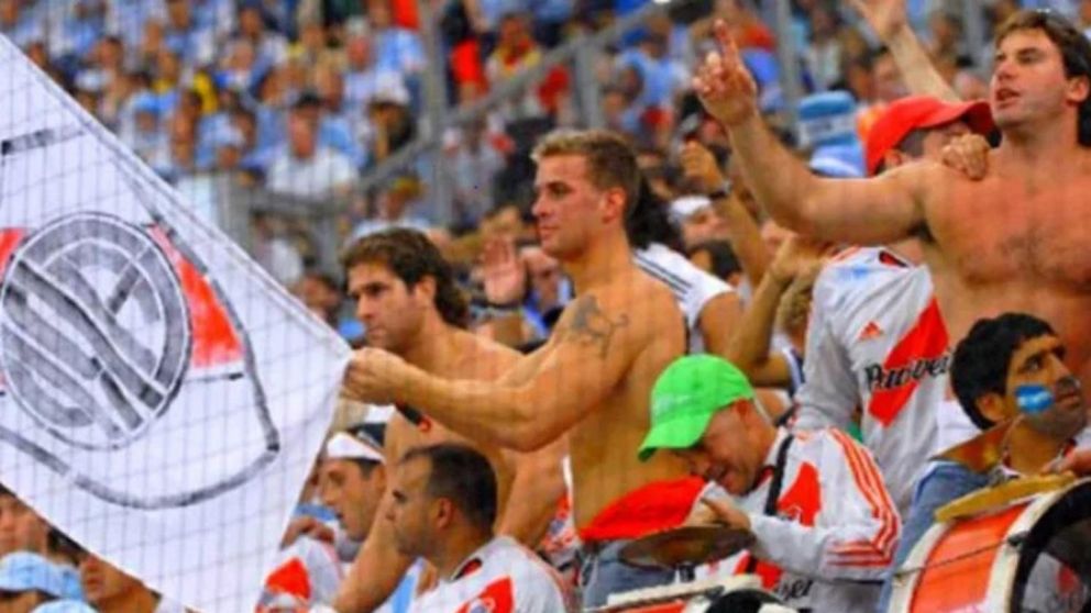 Los Schlenker dominaron la popular de River en sociedad con Rousseau, pero el acuerdo se rompi� tras el Mundial de 2006.