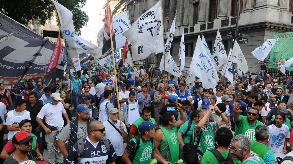 La CTA Autónoma marchará este jueves hasta Puente Pueyrredón (Télam / Archivo).