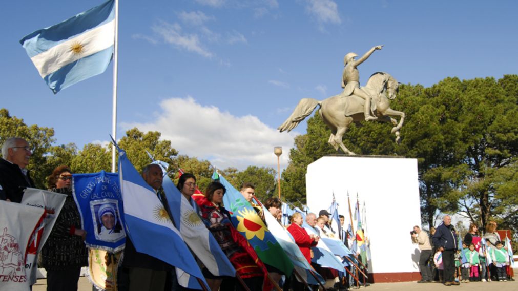 Habr� distintos homenajes en distintas provincias del pa�s (Gaceta marinera)