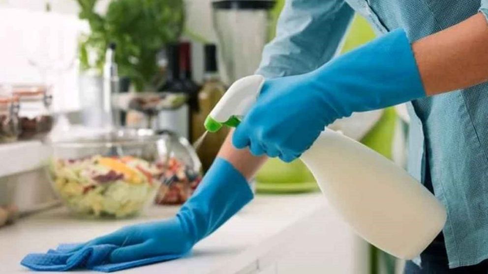 Las empleadas domésticas tendrán un aumento en sus salarios a partir de agosto.