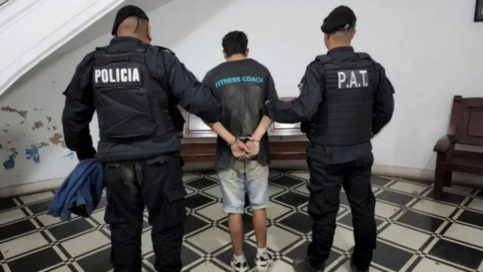 El joven fue aprehendido y qued� a disposici�n de la Justicia.