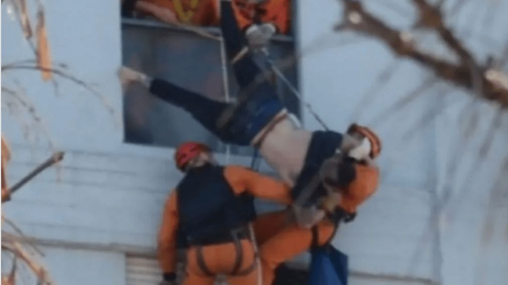 El acusado de haber violado a una joven intentó suicidarse pero murió de un paro cardíaco.