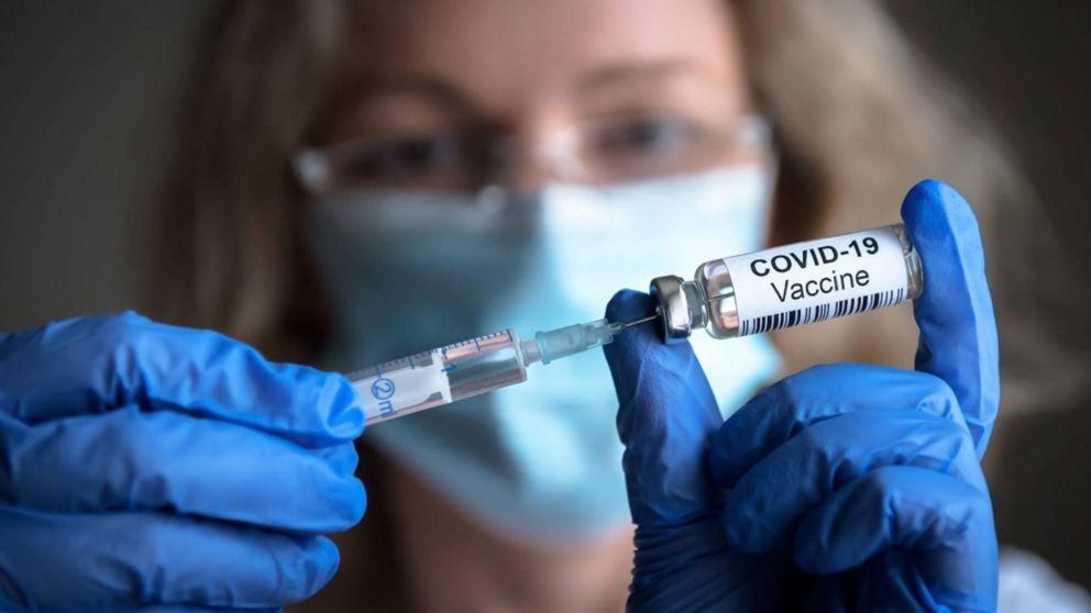 Covid en Argentina, parte semanal: 31.198 contagios de coronavirus en el país, un 26% menos que el domingo pasado.