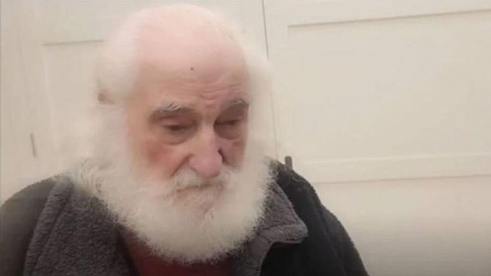 José Larralde atraviesa un duro momento económico y laboral (Archivo).