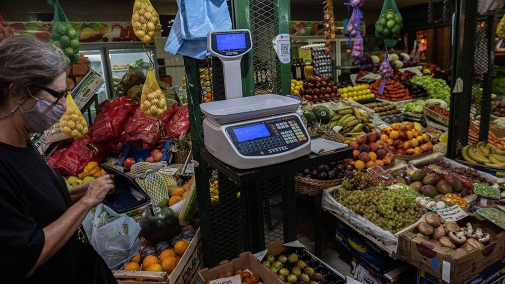 Las frutas y verduras lideraron los aumentos de precios en alimentos durante julio pasado.