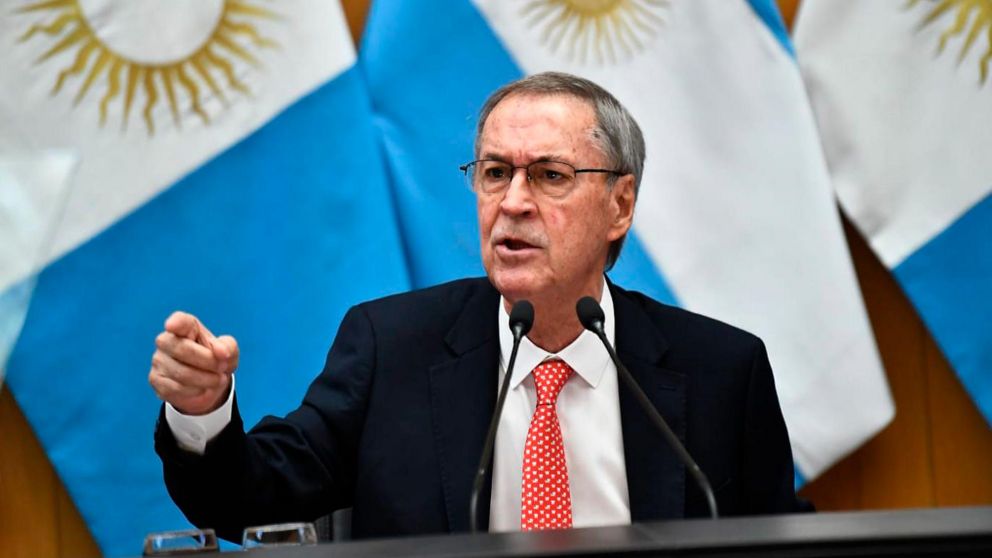 El gobernador cordob�s insisti� en una serie de reclamos al Gobierno nacional.