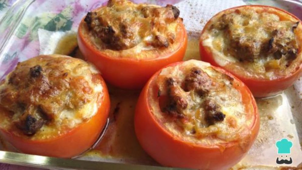 Tomates rellenos con carne.