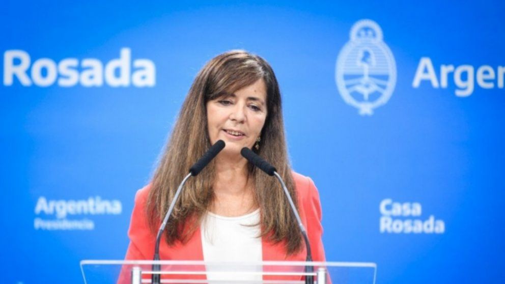 La portavoz presidencial criticó el estancamiento del caso.