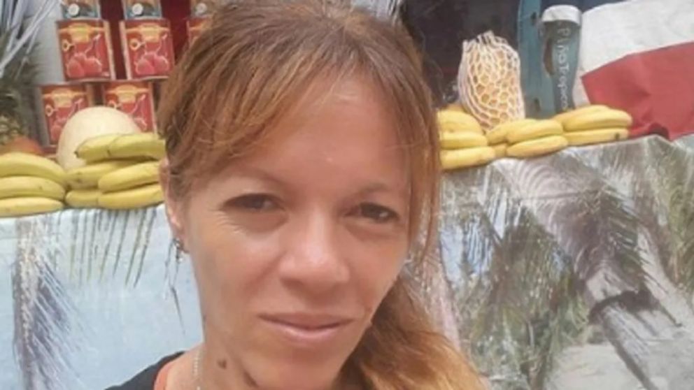 Elizabeth di Legge, quien era buscada desde el viernes pasado, apareció este lunes muerta en su casa de González Catán.