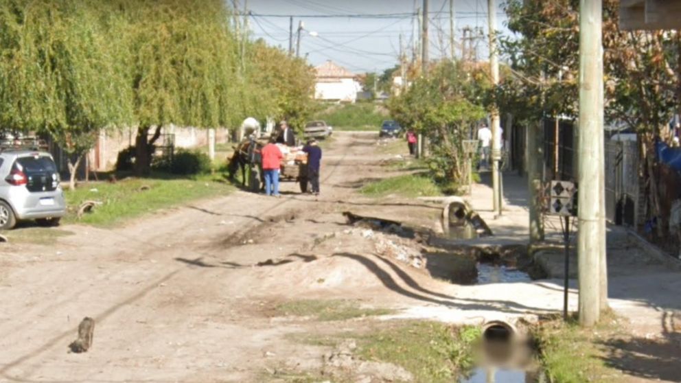 Alan Emanuel Ortiz, de 28 años, fue asesinado en esta esquina de un barrio en Rafael Castillo (Google Street View).