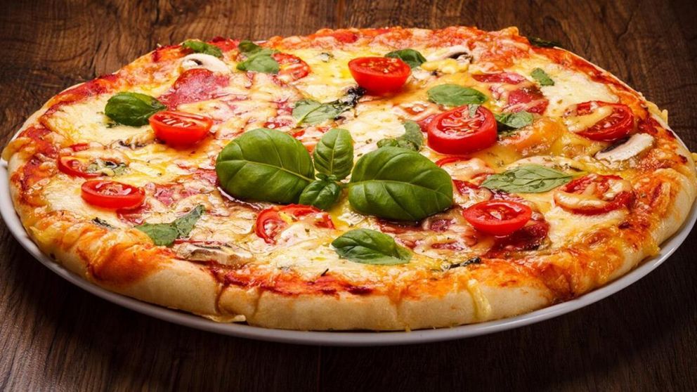 La pizza tiene orígenes italianos, pero todos los países tienen su propia versión.