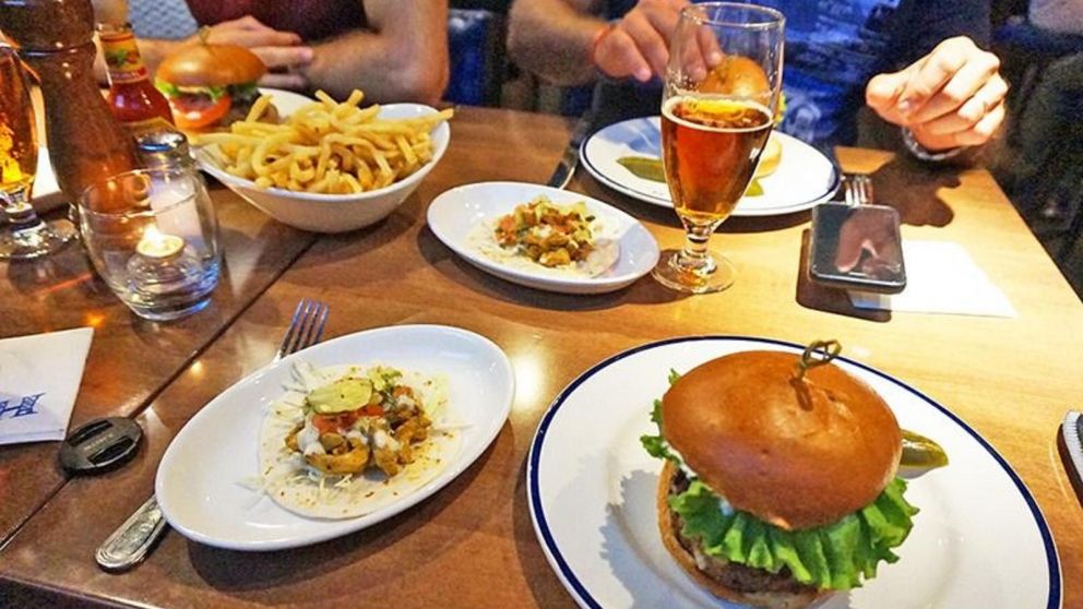 La camarera aseguró que es una situación muy común en el restaurante en el que trabaja.