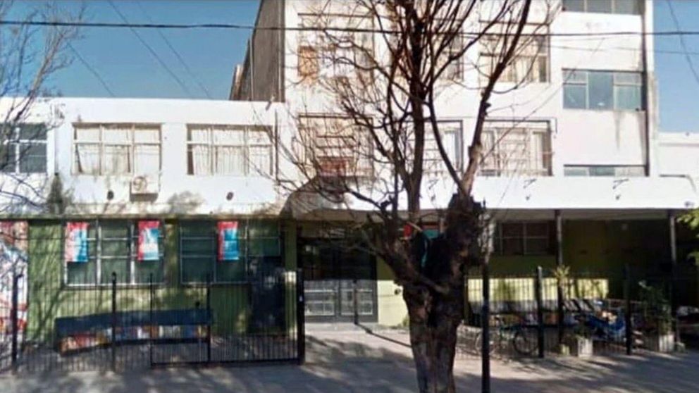 La Escuela Secundaria N°5 de Ituzaingó, a la cual asisten las dos involucradas.