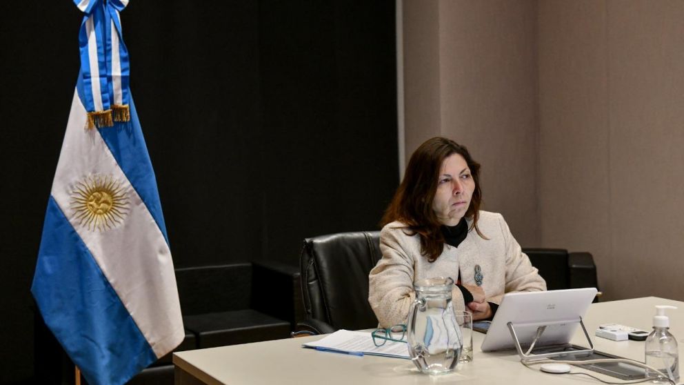En el encuentro, la ministra remarcó la necesidad de "trabajar en conjunto para reforzar el proceso de recuperación económica".