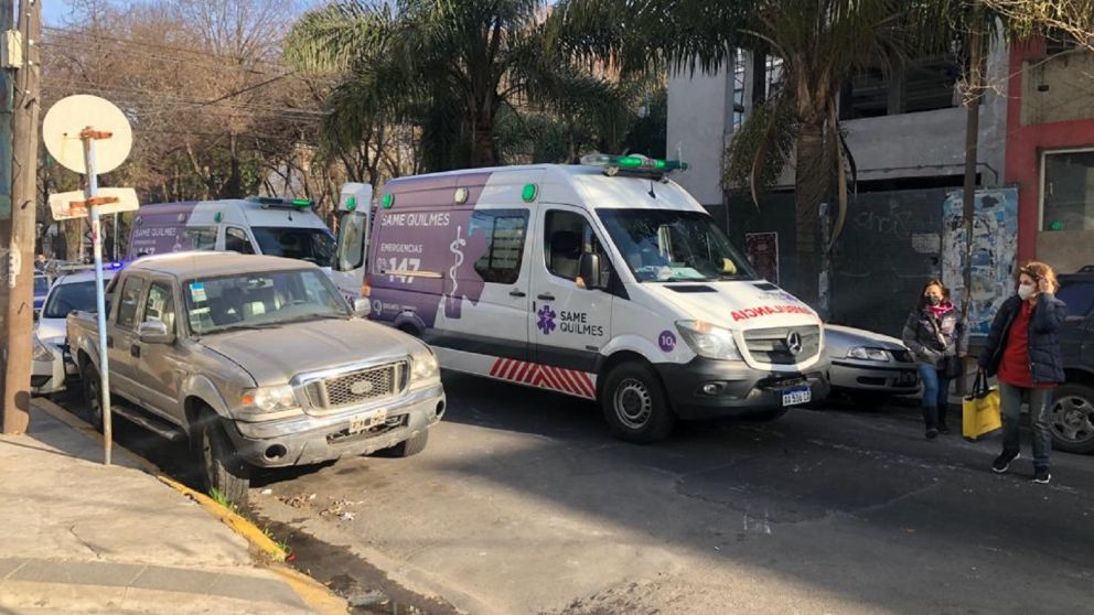 Dos heridos tras caer de un andamio en Quilmes Centro