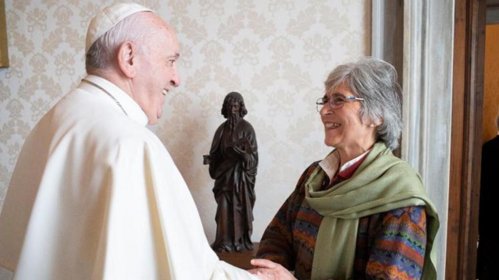 Francisco y María Lía Zervini, la laica argentina que fue nombrada por un importante puesto en El Vaticano (Archivo).